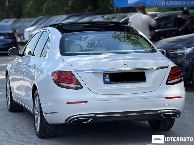 Mercedes E 220 33 mercedes E 220 2017