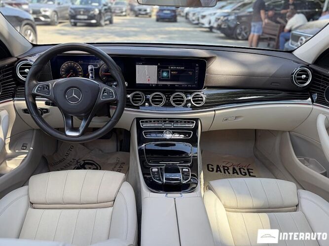 Mercedes E 220 45 mercedes E 220 2017