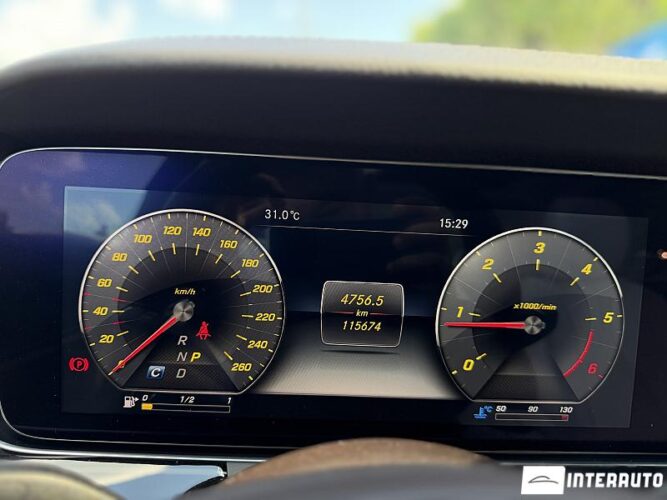 Mercedes E 220 39 mercedes E 220 2017