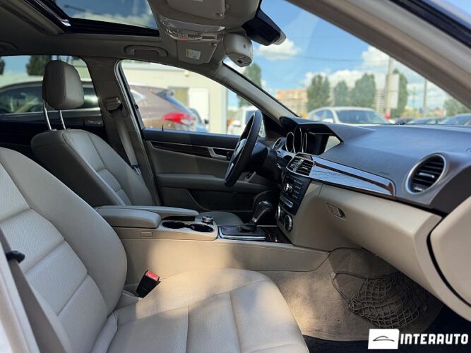 Mercedes C 250 49 mercedes C 250 2014