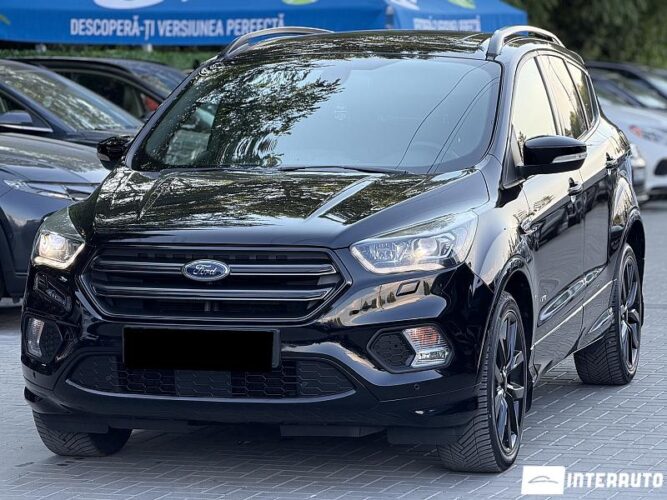 Ford Kuga 2018 doar la InterAuto