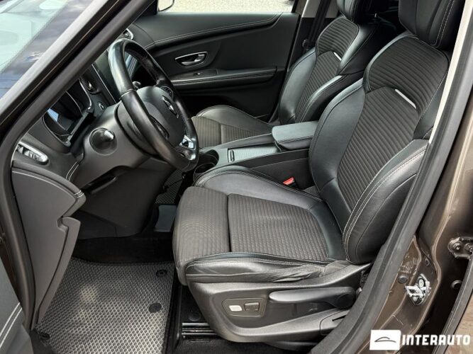 renault Grand Scenic 2017