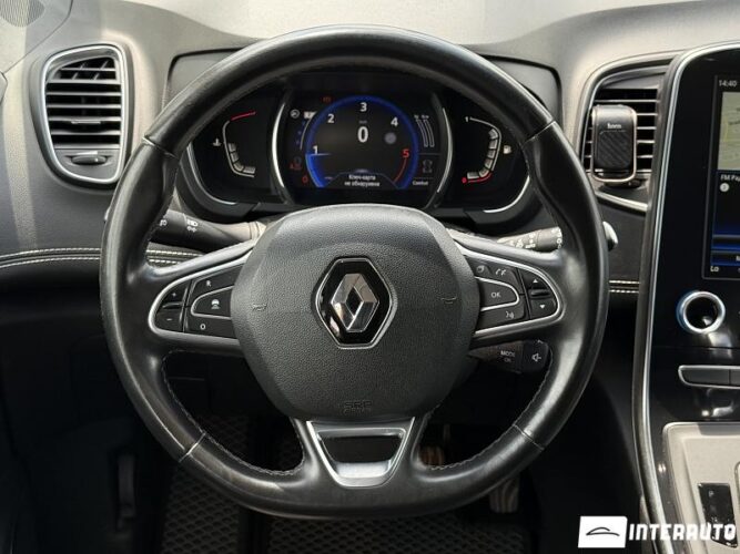 renault Grand Scenic 2017