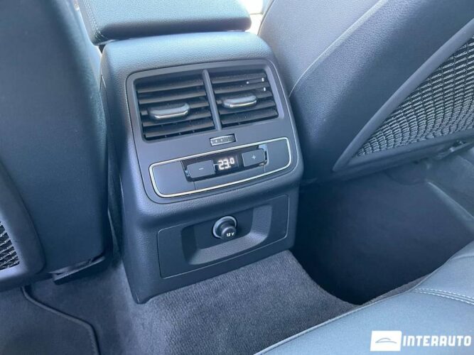 audi A4 2021