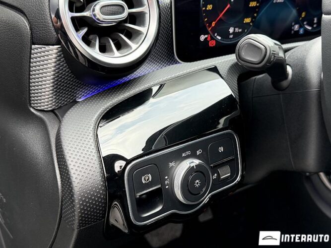 mercedes A 180 2020