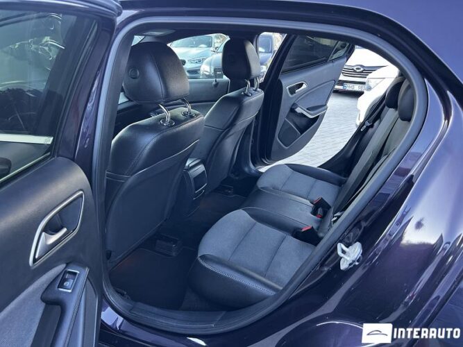Mercedes GLA 180 35 mercedes GLA 180 2015