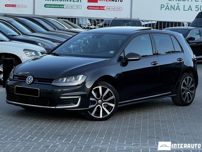 Volkswagen Golf GTE 2015 doar la InterAuto