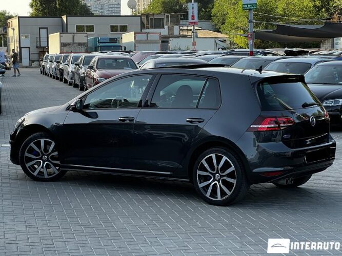 volkswagen Golf GTE 2015