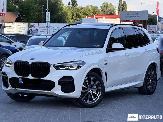 BMW X5 4.5e 2022 doar la InterAuto