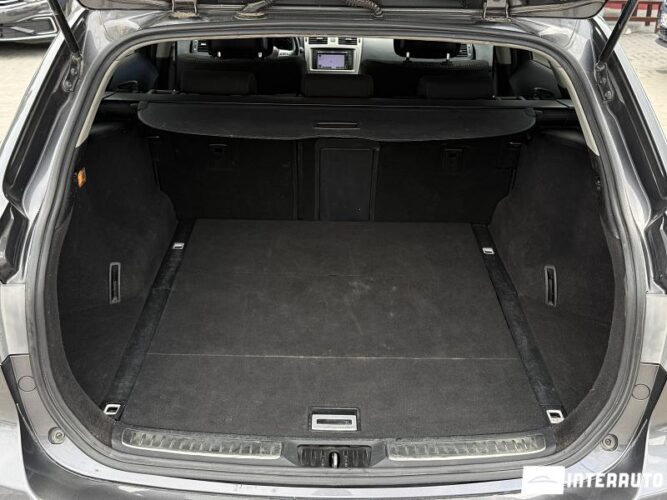 toyota Avensis 2011