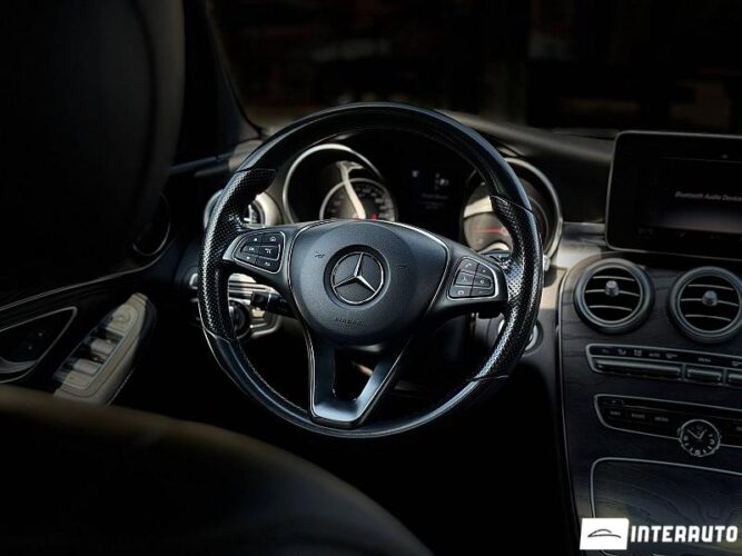 Mercedes C 300 36 mercedes C 300 2016