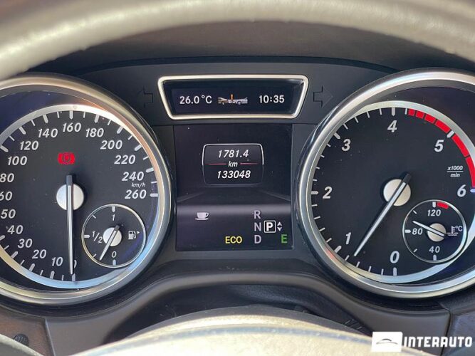 Mercedes ML 250 44 mercedes ML 250 2013