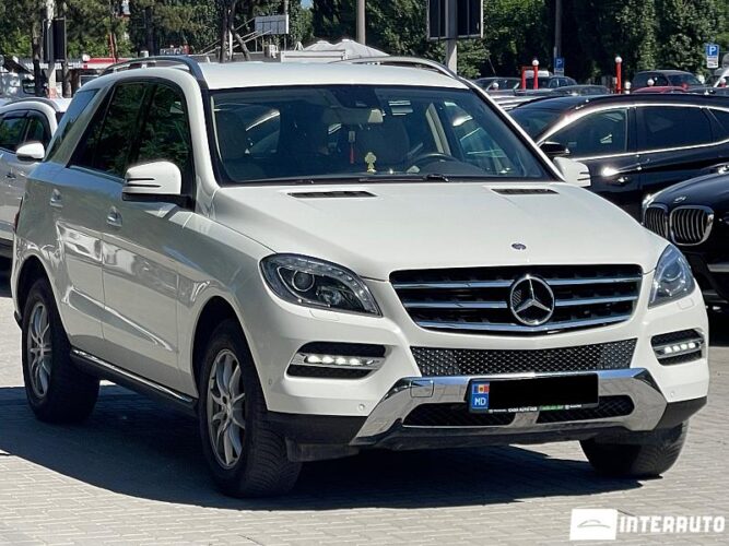 Mercedes ML 250 35 mercedes ML 250 2013