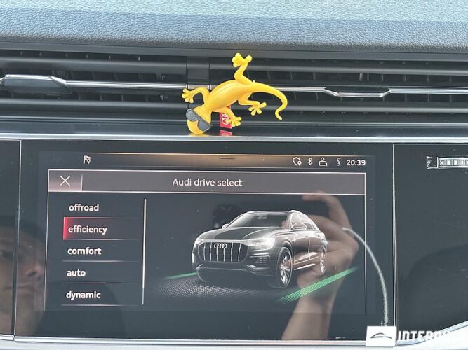 Audi Q8 42 audi Q8 2019