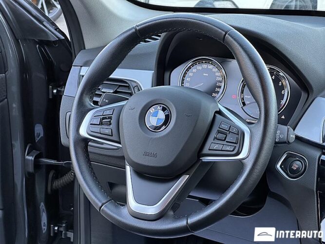 BMW X1 2.5e 38 bmw X1 2.5e 2020