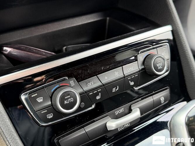 BMW 216d 44 bmw 216d 2019