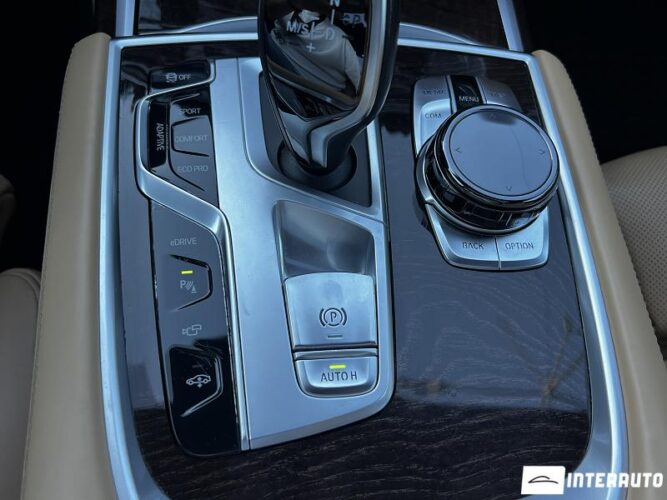 BMW 740e 53 bmw 740e 2016