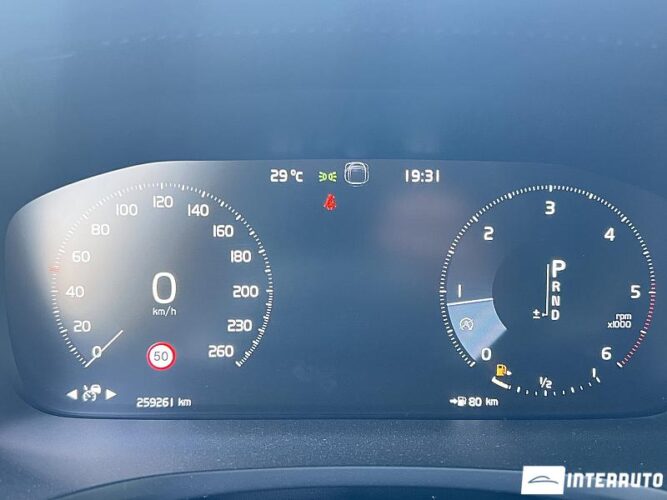 Volvo V 60 Cross Country 37 volvo V 60 Cross Country 2020