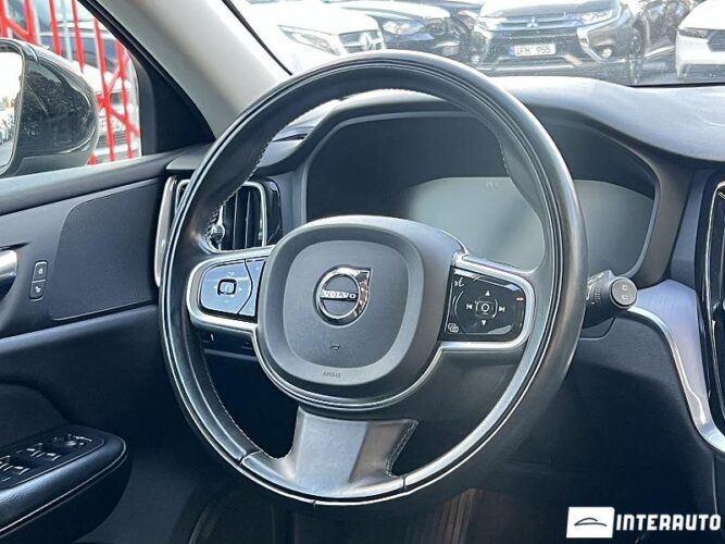 Volvo V 60 Cross Country 36 volvo V 60 Cross Country 2020