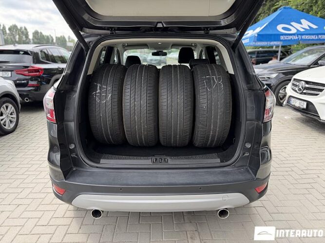 Ford Kuga 51 ford Kuga 2017