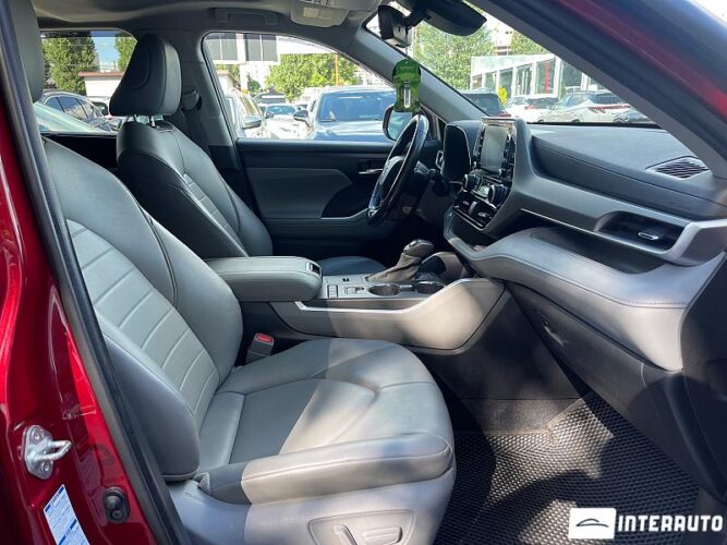 Toyota Highlander 53 toyota Highlander 2020