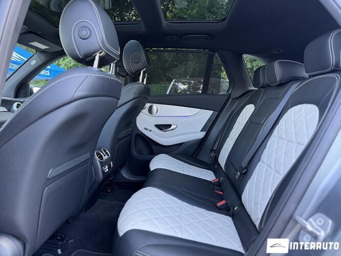 Mercedes GLC 43 AMG 52 mercedes GLC 43 AMG 2020