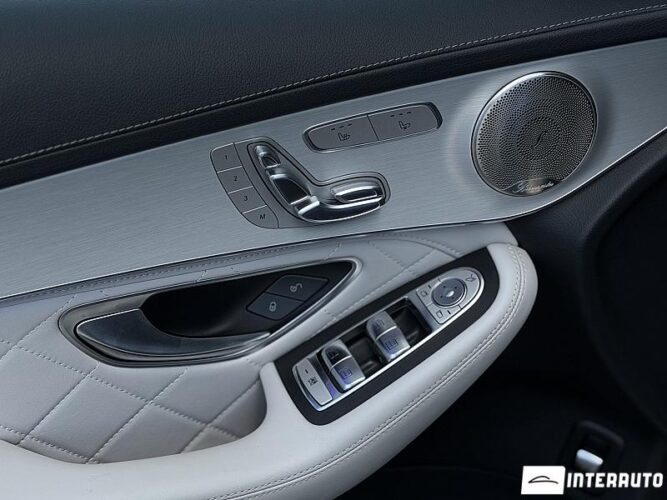 Mercedes GLC 43 AMG 41 mercedes GLC 43 AMG 2020
