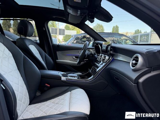 Mercedes GLC 43 AMG 55 mercedes GLC 43 AMG 2020