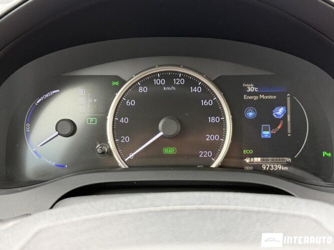 lexus CT 200h 2018