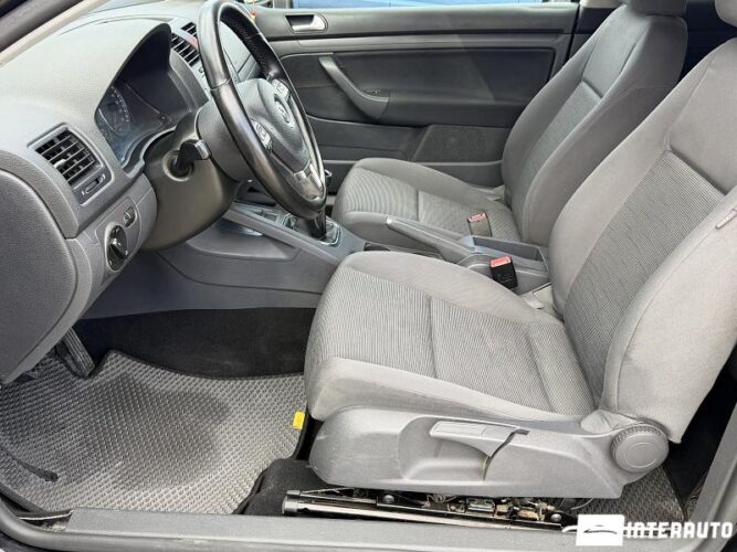 Volkswagen Golf 32 volkswagen Golf 2006
