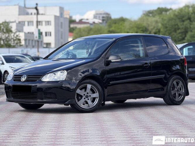 Volkswagen Golf 2006 doar la InterAuto