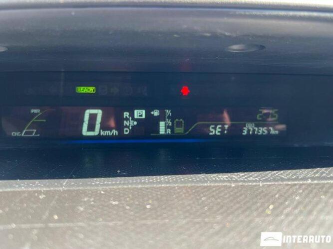 toyota Prius Plus / V 2012
