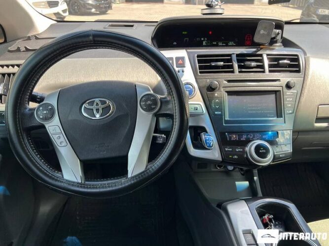 toyota Prius Plus / V 2012