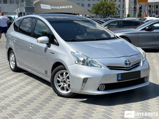 Toyota Prius Plus / V 2012 doar la InterAuto