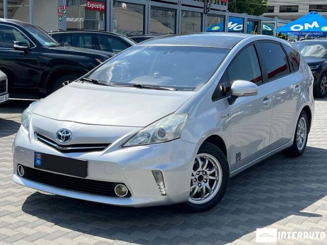 toyota Prius Plus / V 2012