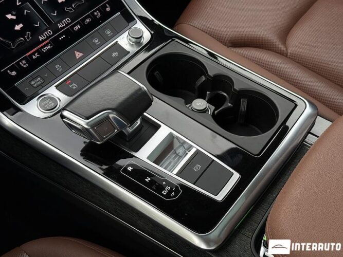 Audi Q7 51 audi Q7 2020