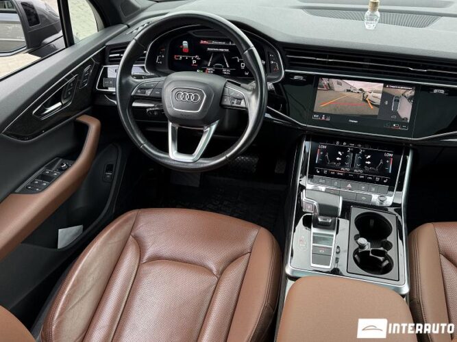 Audi Q7 44 audi Q7 2020