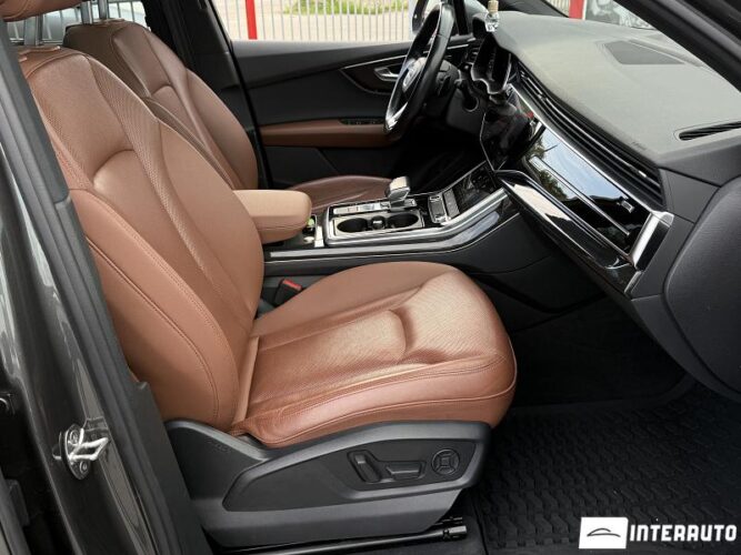 Audi Q7 52 audi Q7 2020