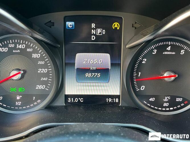 Mercedes C 200 39 mercedes C 200 2014