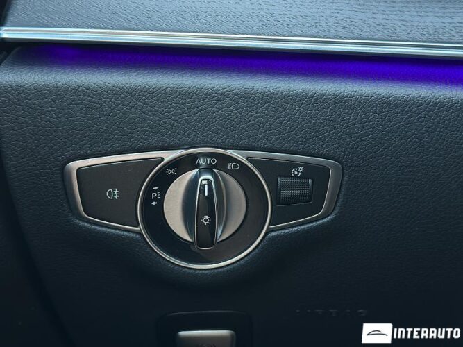Mercedes E 300de 45 mercedes E 300de 2020