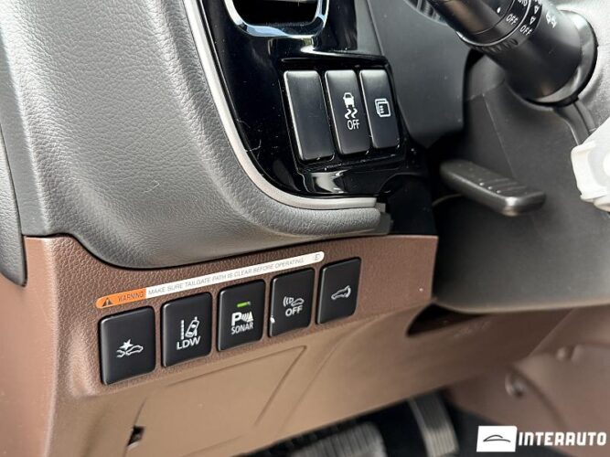 mitsubishi Outlander 2016