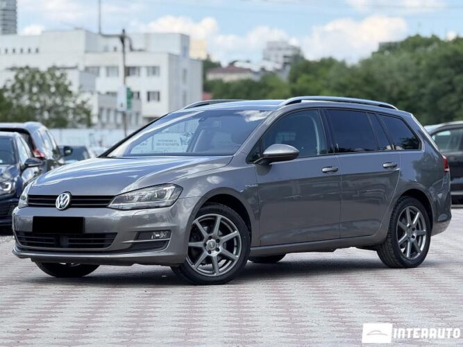 Volkswagen Golf 2014 doar la InterAuto