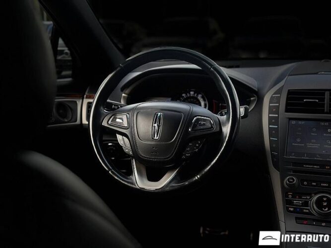 lincoln MKZ 2018