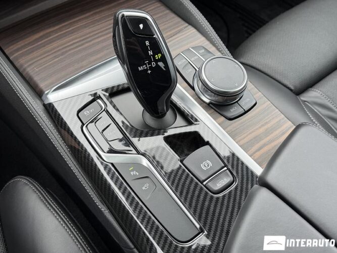 BMW 520 51 bmw 520 2017