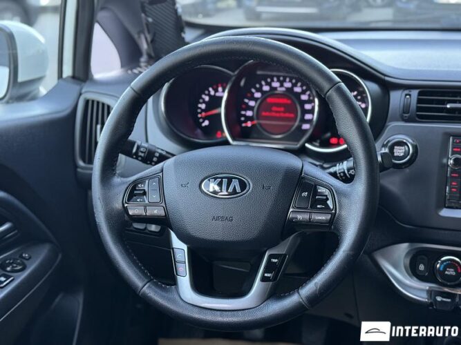 kia Rio 2013