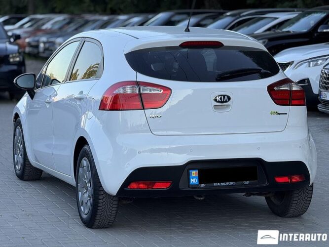 kia Rio 2013