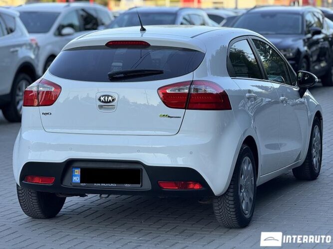 kia Rio 2013