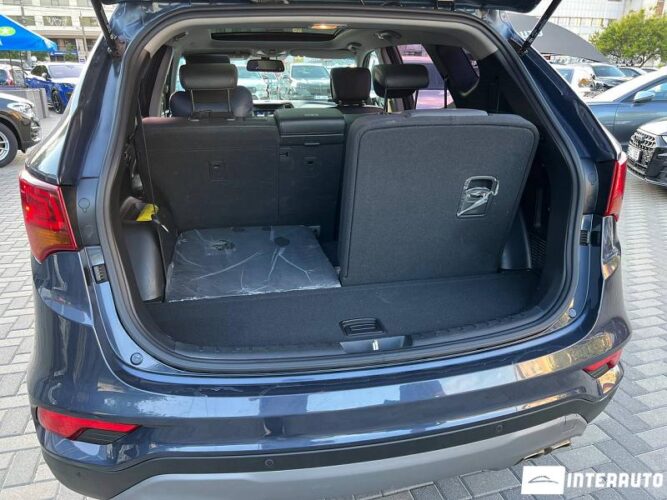 Hyundai Santa Fe 2017 doar la InterAuto
