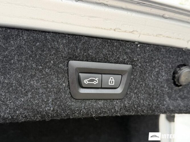 BMW 530e 49 bmw 530e 2021