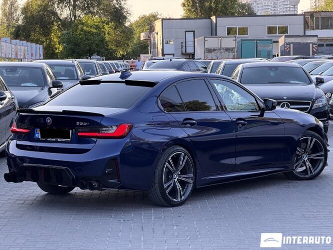 BMW 330 33 bmw 330 2019